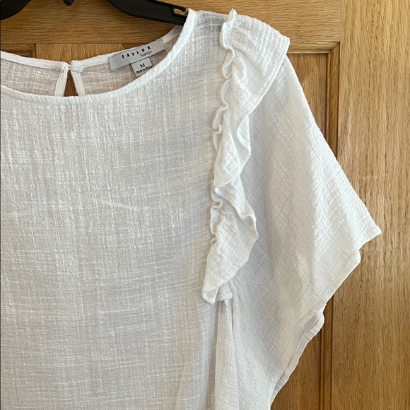 FAVLUX - Pretty White Ruffle Sleeve Blouse - Medium - Picture 5 of 16